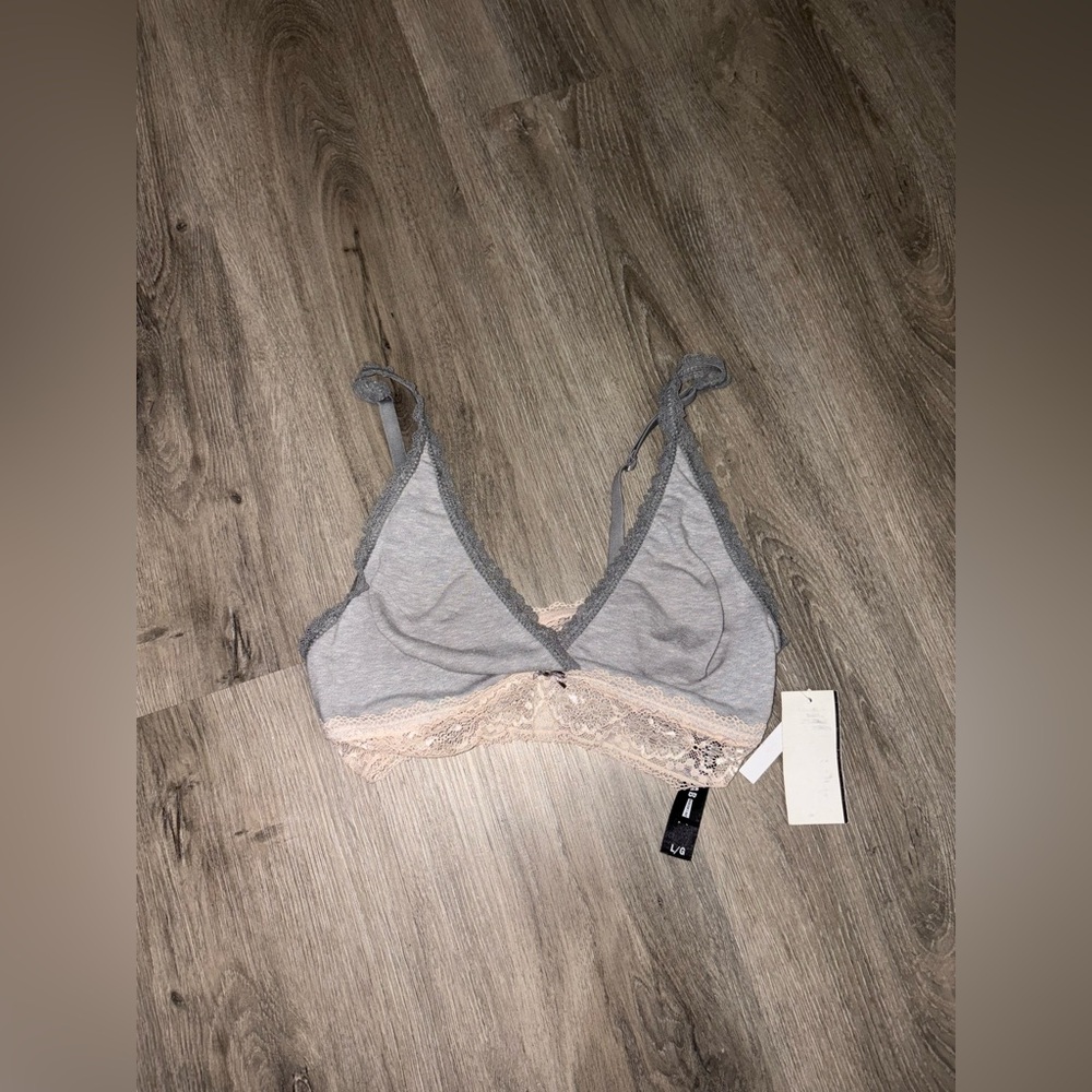 Design Lab | Grey Lace Bra (NWT)